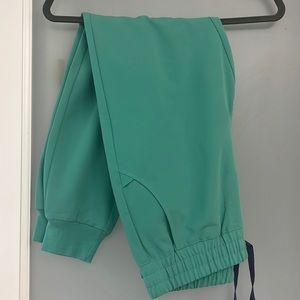 Figs Surgical Green High waisted Zamora scrub joggers